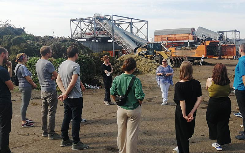 Studierende zu Besuch im Kompostwerk Lobau